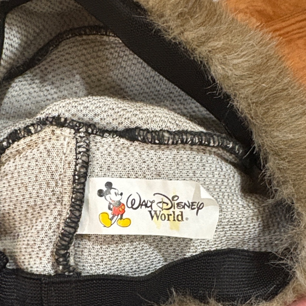 Kid’s Racoon Hat - Picture 3 of 3